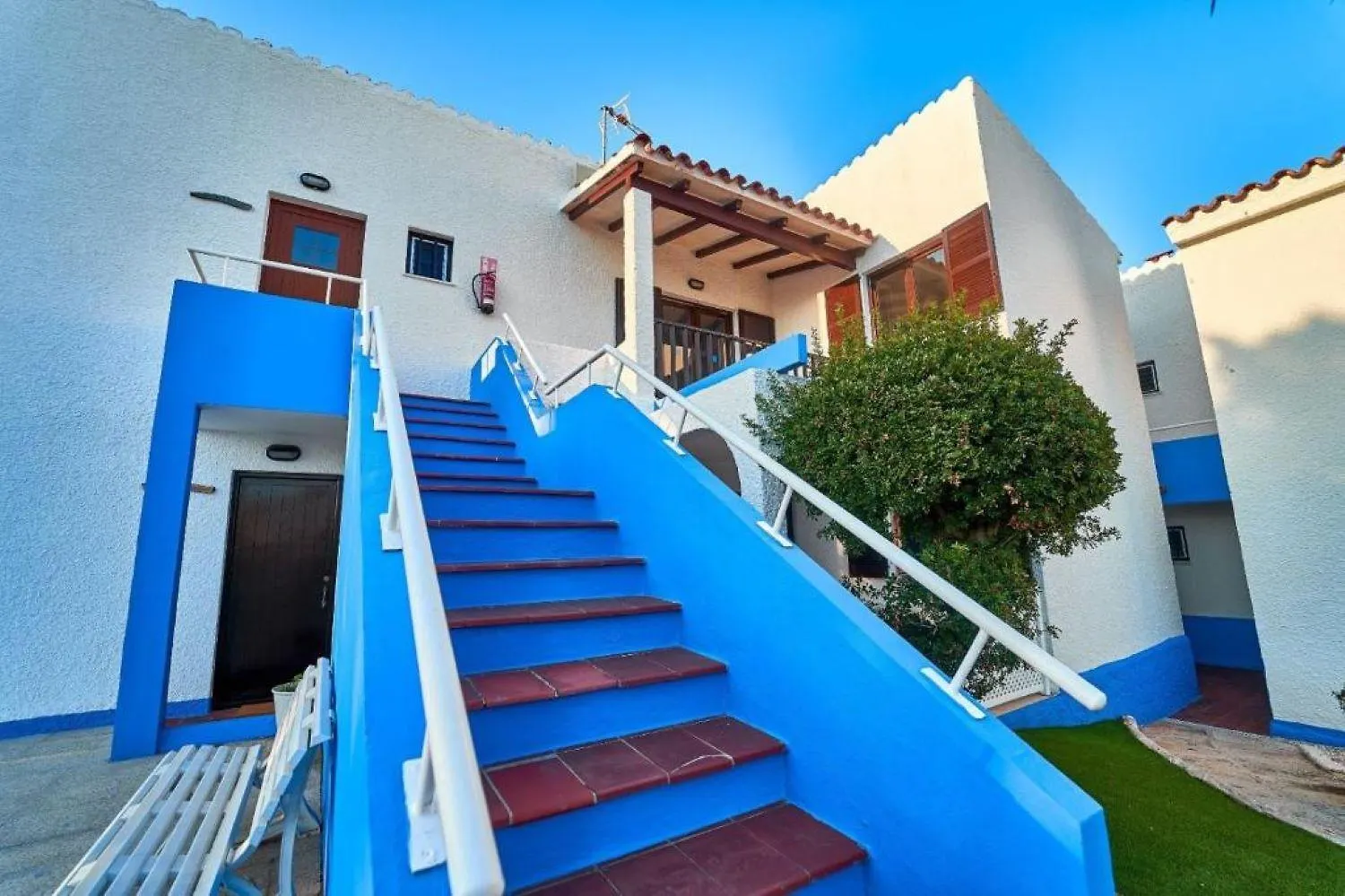 Apartamentos Blue Beach By Escape Home Cala'n Forcat Appartamento